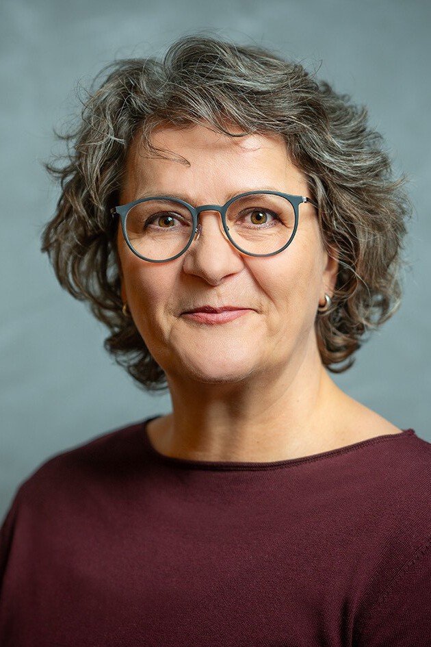 Portraitbild EAH Fachreferentin Solvejg Hesse